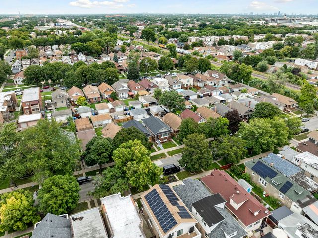 4630 W Montana Street, Chicago, IL 60639