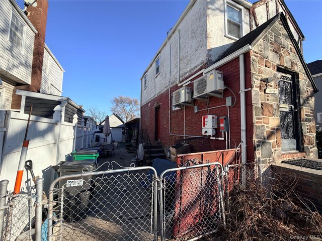 13309 Van Wyck Expressway, Jamaica, NY 11436