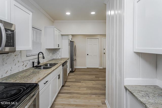 4124 Walker Avenue, Toledo, OH 43612