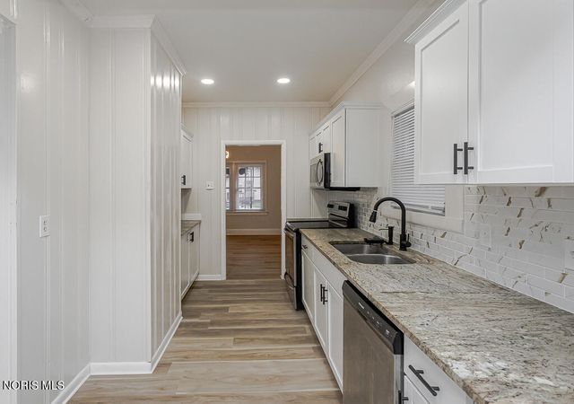 4124 Walker Avenue, Toledo, OH 43612