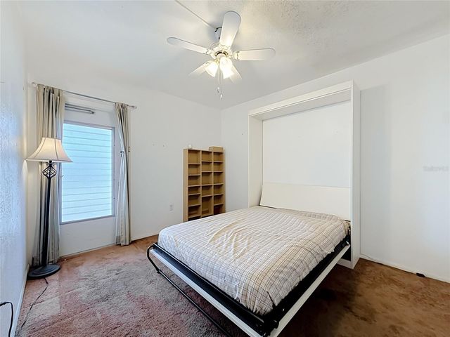 9945 47TH AVENUE N 203, St Petersburg, FL 33708