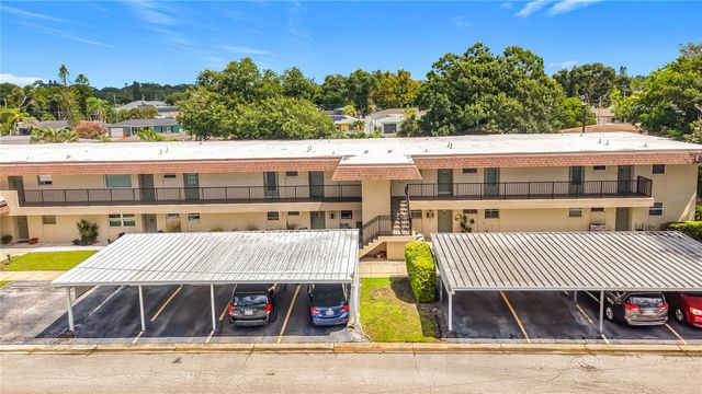 9945 47TH AVENUE N 203, St Petersburg, FL 33708