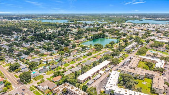 9945 47TH AVENUE N 203, St Petersburg, FL 33708