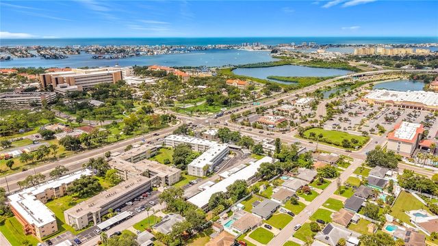 9945 47TH AVENUE N 203, St Petersburg, FL 33708