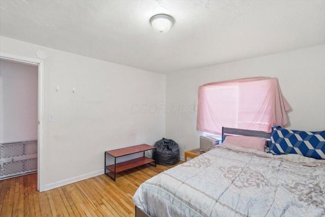 1037-1039 S James Road, Columbus, OH 43227