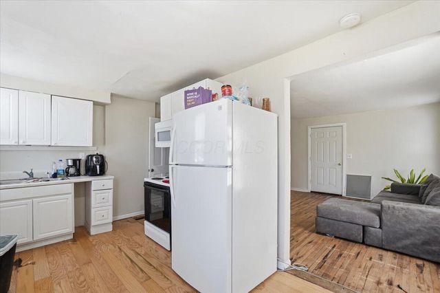 1037-1039 S James Road, Columbus, OH 43227