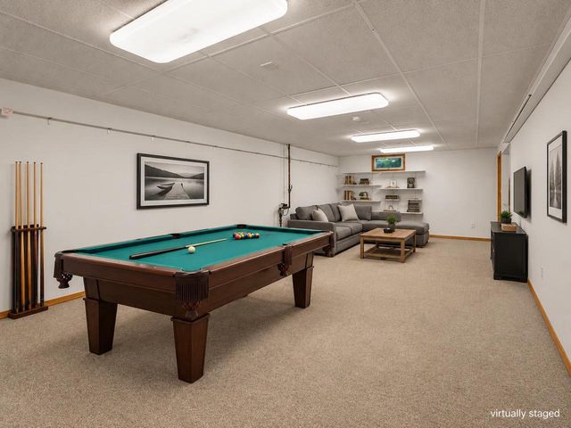 6 Lynbrook Circle, Madison, WI 53719