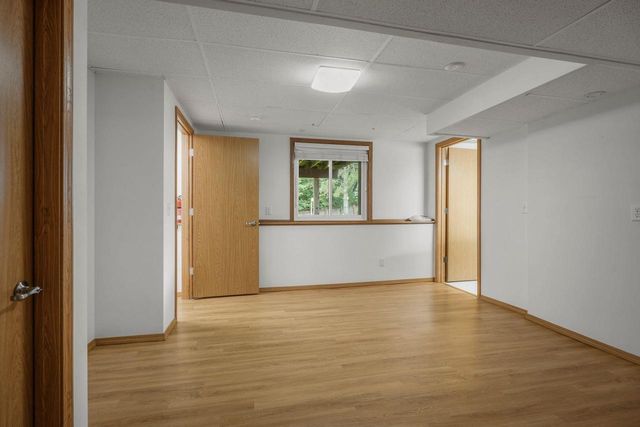 6 Lynbrook Circle, Madison, WI 53719