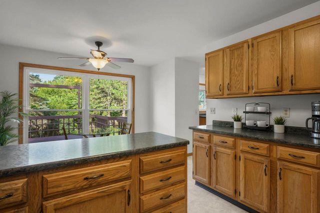 6 Lynbrook Circle, Madison, WI 53719
