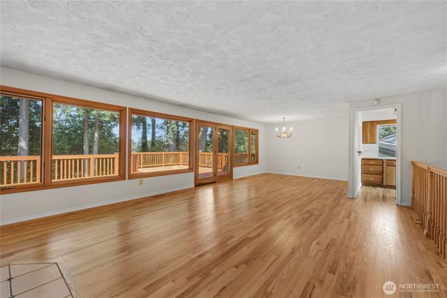 31423 42nd Place SW, Federal Way, WA 98023