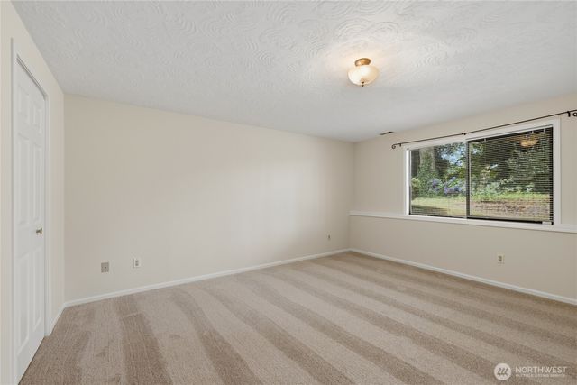 31423 42nd Place SW, Federal Way, WA 98023