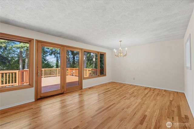 31423 42nd Place SW, Federal Way, WA 98023