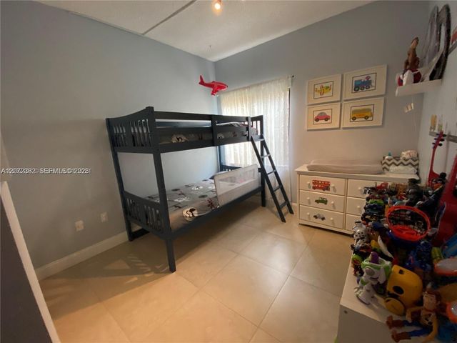 8806 SW 130th Court 102, Miami, FL 33186