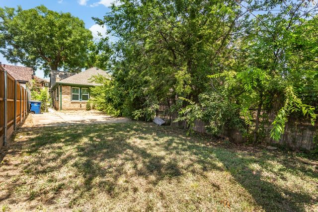 6038 Victor Street, Dallas, TX 75214