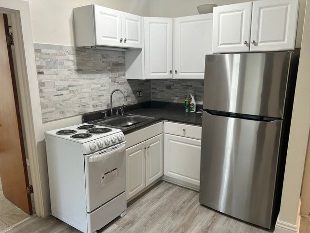 20 Court 2, Dedham, MA 02026
