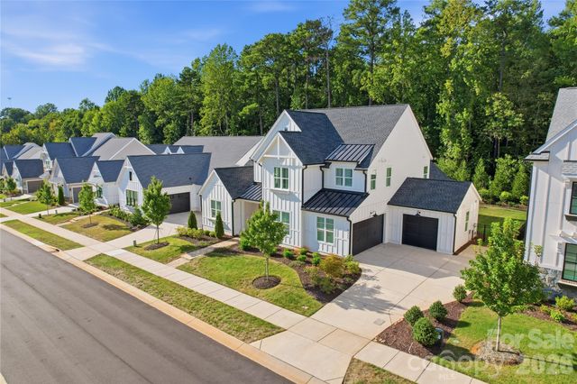 6068 Holden Court, Fort Mill, SC 29715