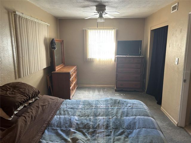 8000 54TH STREET N, Pinellas Park, FL 33781