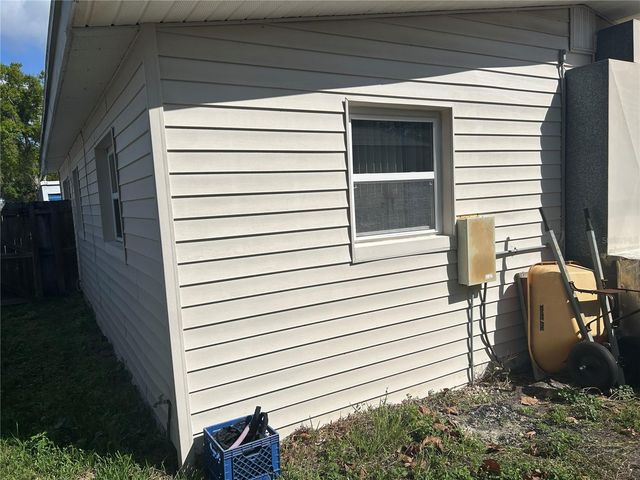 8000 54TH STREET N, Pinellas Park, FL 33781