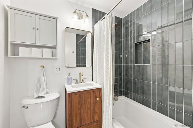 3104 W Pimlico Drive, Englewood, CO 80110