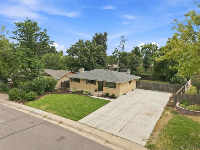3104 W Pimlico Drive, Englewood, CO 80110