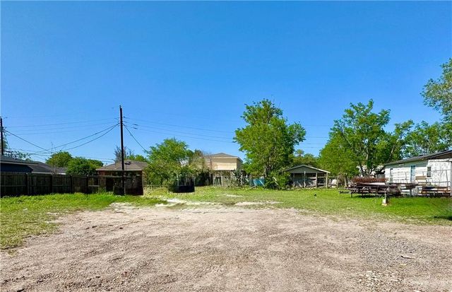 345 E Darlene Drive, Pharr, TX 78577
