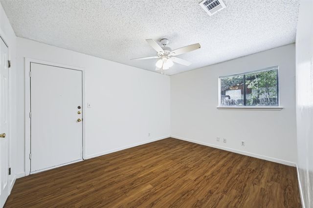 4713 Sagebrush TRL B, Austin, TX 78745