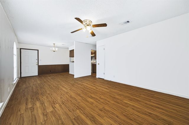 4713 Sagebrush TRL B, Austin, TX 78745