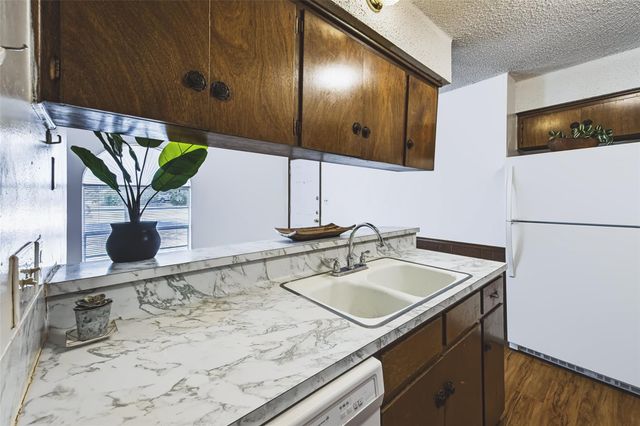 4713 Sagebrush TRL B, Austin, TX 78745