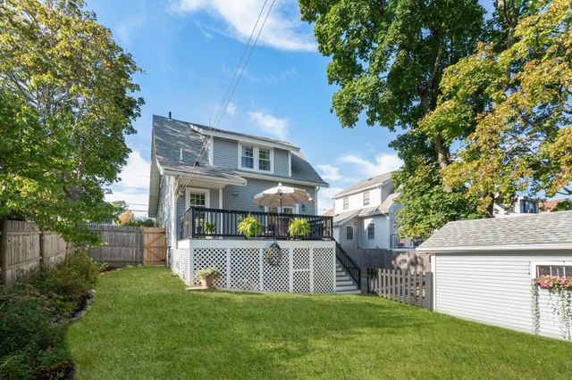 37 Arborway Dr, Braintree, MA 02184