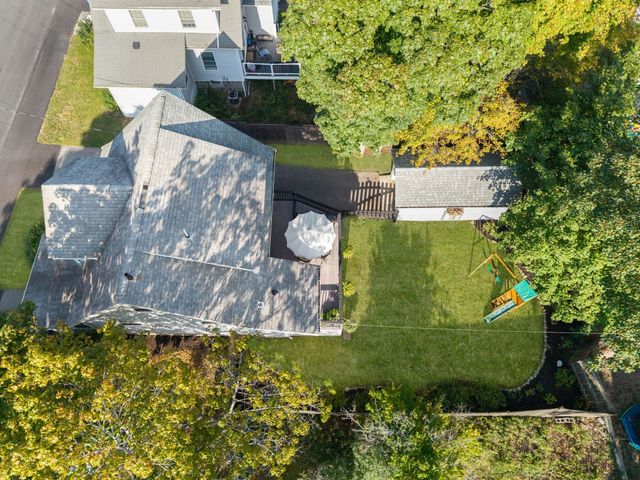 37 Arborway Dr, Braintree, MA 02184