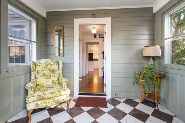 37 Arborway Dr, Braintree, MA 02184