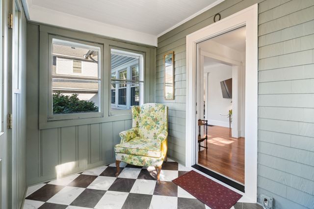 37 Arborway Dr, Braintree, MA 02184