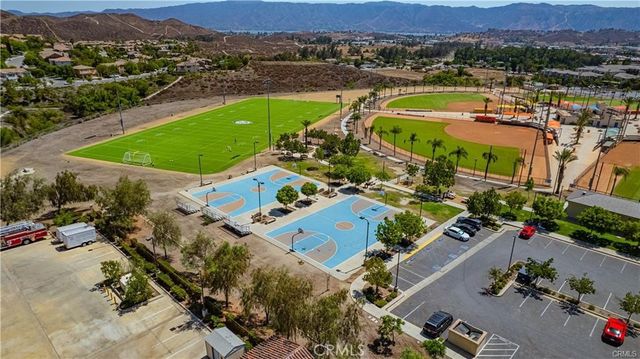41031 Crimson Pillar, Lake Elsinore, CA 92532