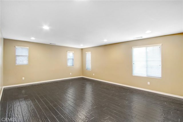 41031 Crimson Pillar, Lake Elsinore, CA 92532
