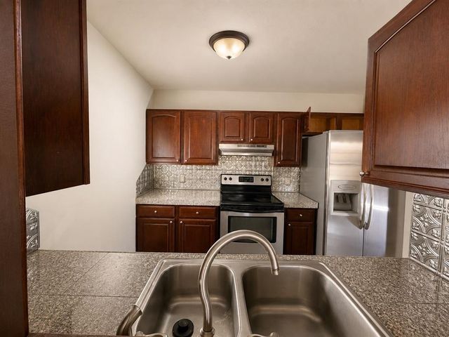 526 Clover Road, Oklahoma City, OK 73160