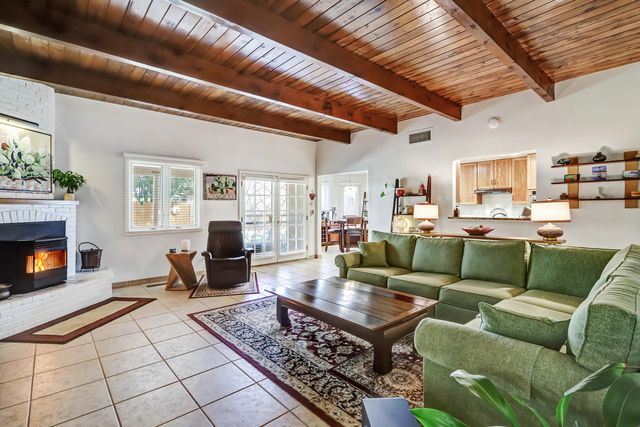 3400 Avenida Charada NW, Albuquerque, NM 87107