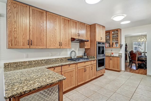 3400 Avenida Charada NW, Albuquerque, NM 87107