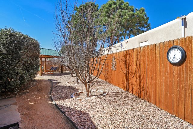 3400 Avenida Charada NW, Albuquerque, NM 87107