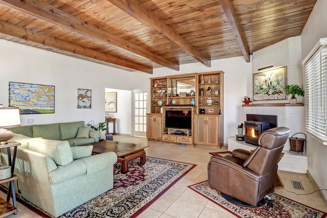 3400 Avenida Charada NW, Albuquerque, NM 87107