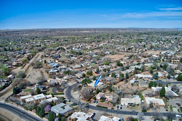 3400 Avenida Charada NW, Albuquerque, NM 87107