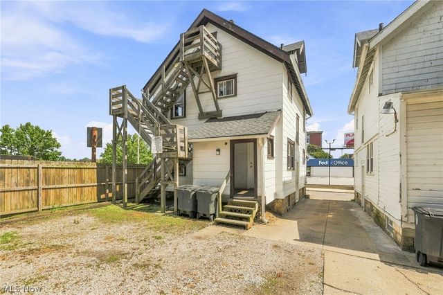 372 Kling Street, Akron, OH 44311