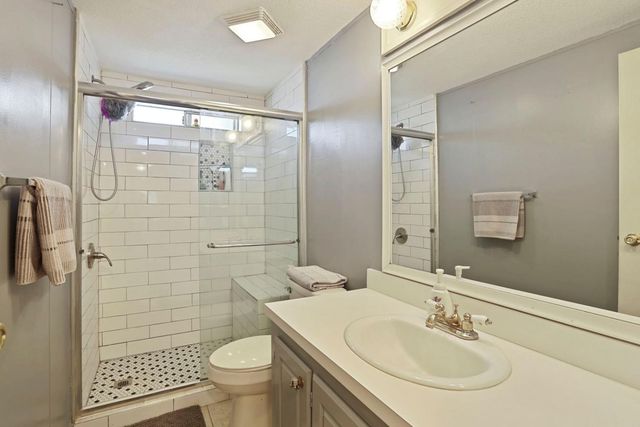 580 W Bowman Rd, French Camp, CA 95231