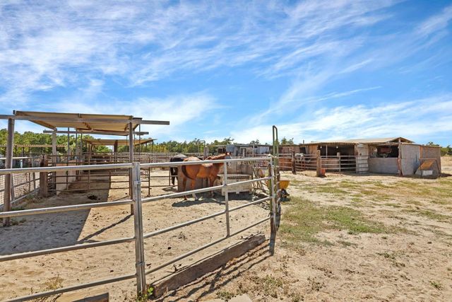 580 W Bowman Rd, French Camp, CA 95231