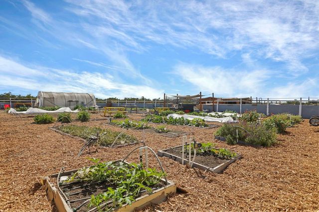 580 W Bowman Rd, French Camp, CA 95231