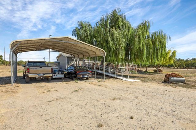 580 W Bowman Rd, French Camp, CA 95231