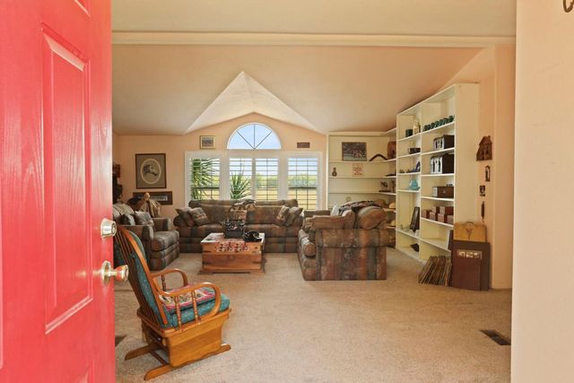 580 W Bowman Rd, French Camp, CA 95231