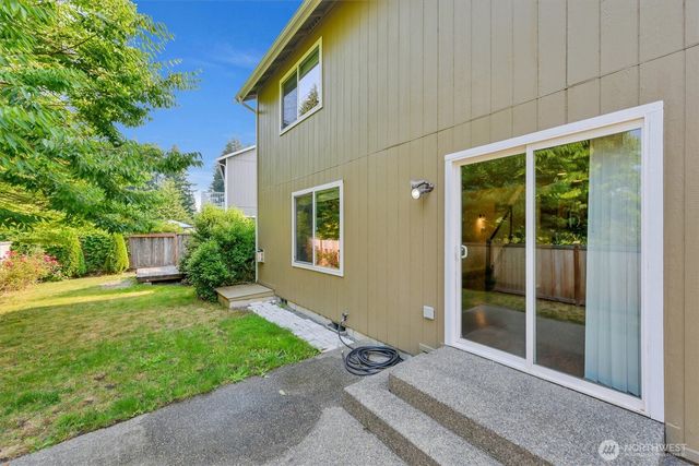 5003 Madison Heights Court SE, Olympia, WA 98501