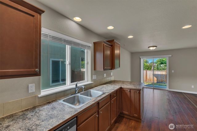 5003 Madison Heights Court SE, Olympia, WA 98501
