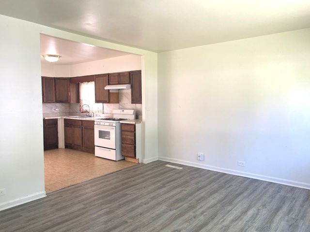 16775 Artesian Avenue, Hazel Crest, IL 60429