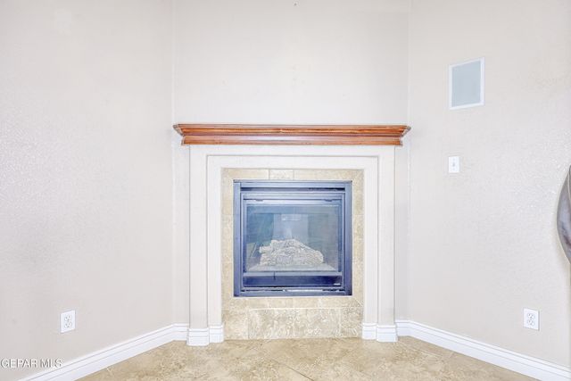 5448 MANUEL GAMEROS Drive, El Paso, TX 79934